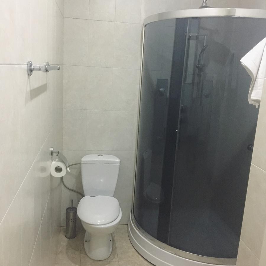 巴统 Rcheuli酒店 外观 照片